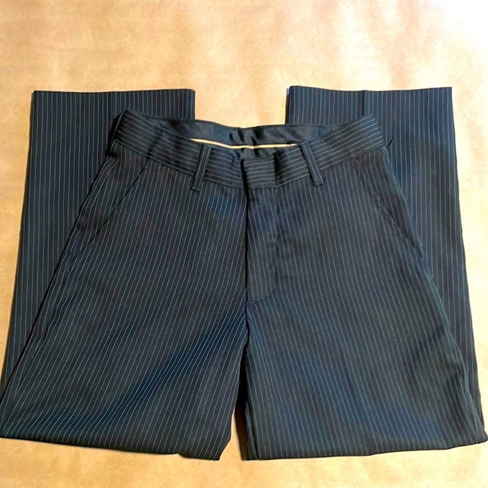 Boys size 8 docker dress pants no stains no tears